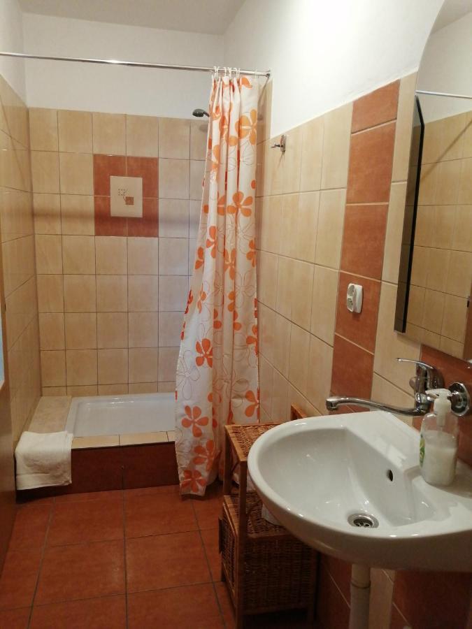 Guest House Kovalik Sucha Hora Bagian luar foto