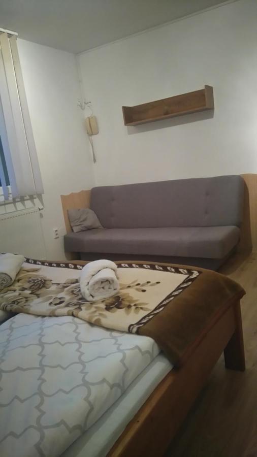 Guest House Kovalik Sucha Hora Bagian luar foto