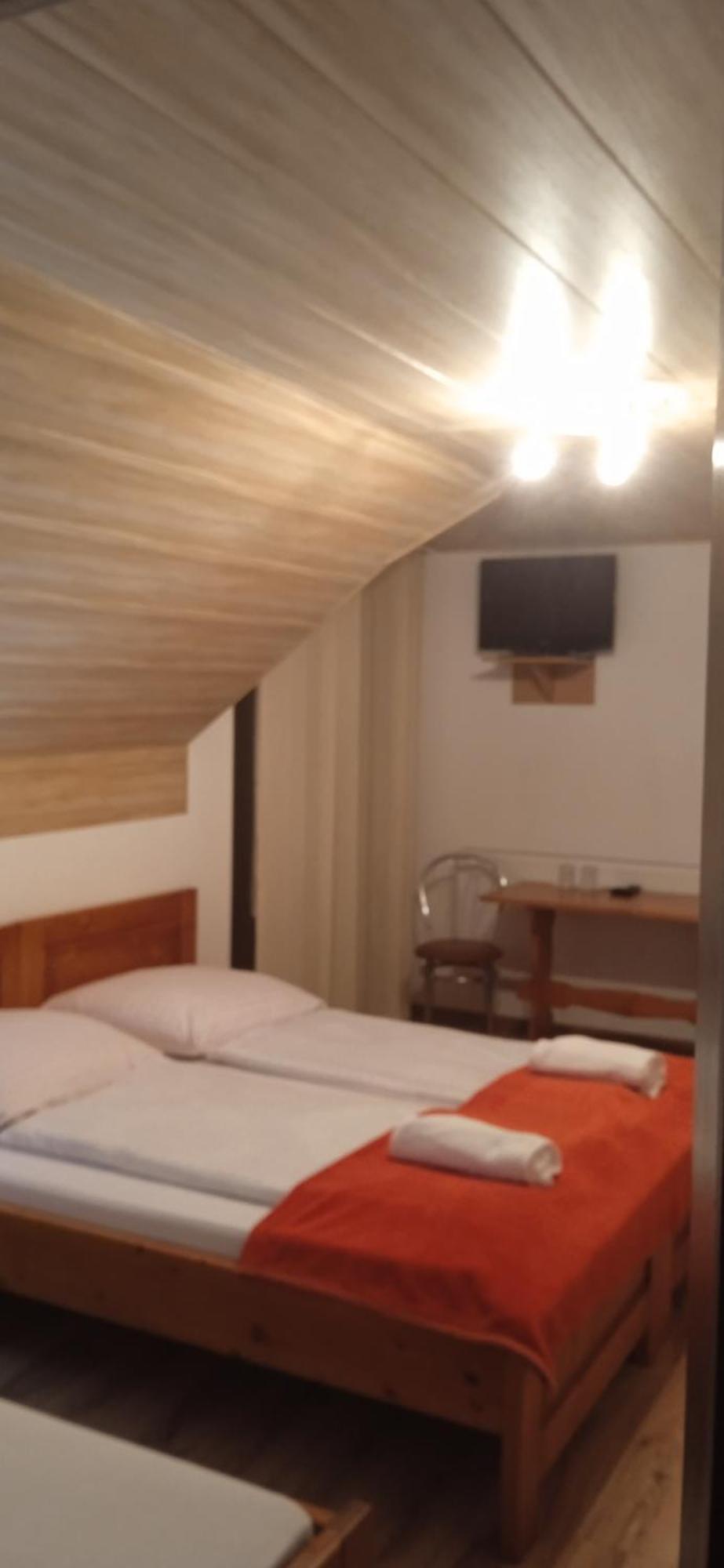 Guest House Kovalik Sucha Hora Ruang foto