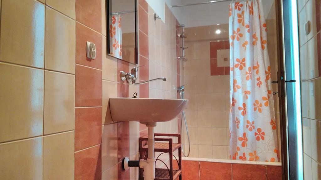 Guest House Kovalik Sucha Hora Bagian luar foto
